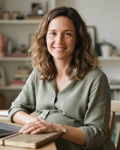 Anna Schneider, Reproductive Health Research Writer